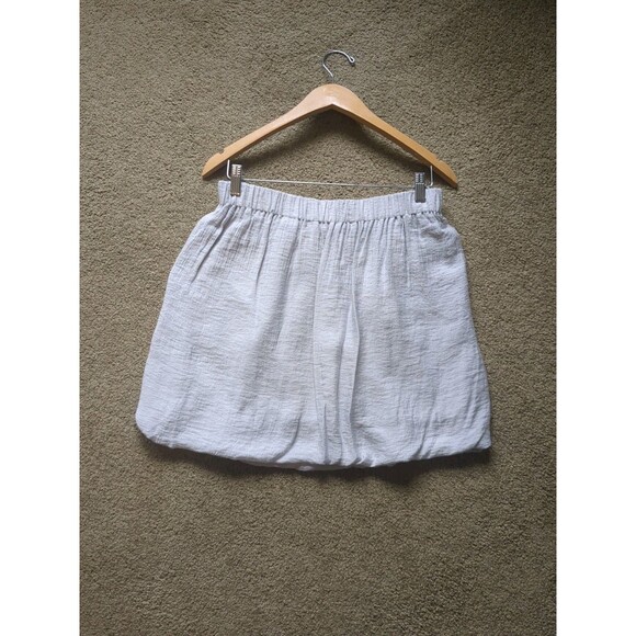 BCBG Maxazria Mini Bubble Skirt SM Womens Soft Blue High Waist Pleated W/Pockets - Picture 2 of 10